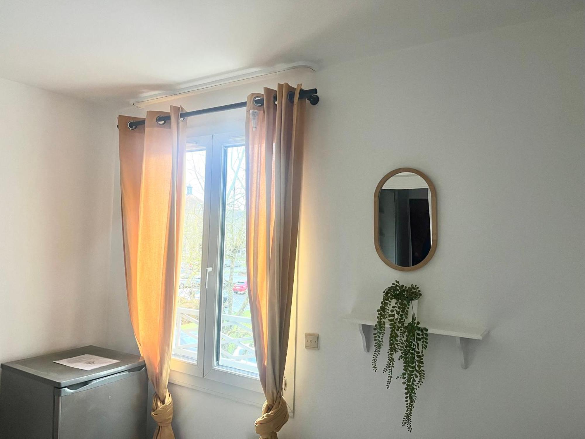 Studio -Sweethome - Paris-Disney - 3 Min Gare Bussy-Saint-Georges Bagian luar foto